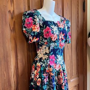 Vintage tropical floral fit n flare midi dress with padded shoulders